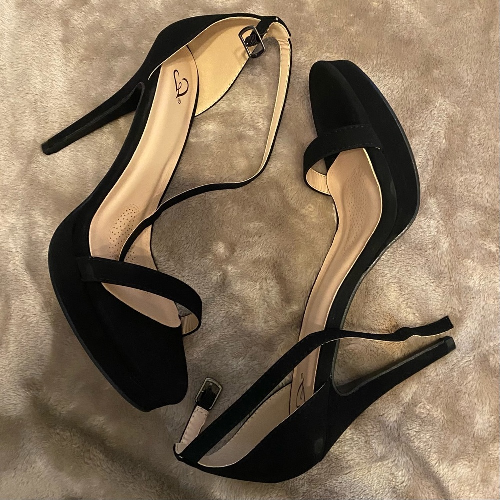 Brand New Black Heels